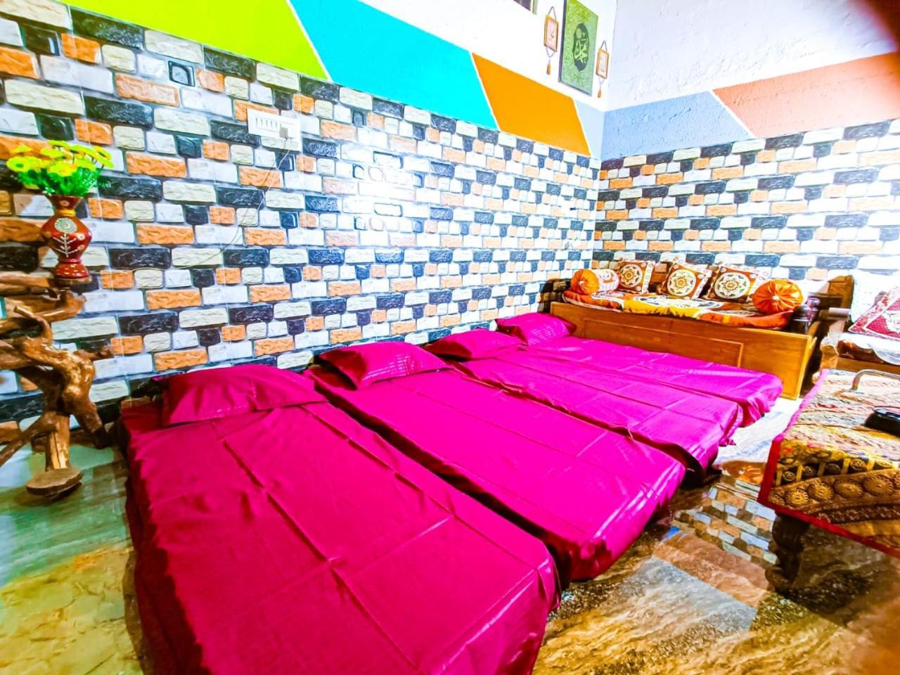Sahara Family Homestay 마이소르 외부 사진